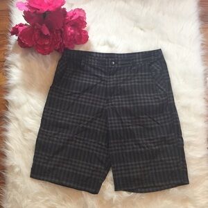 Stylish Black Plaid Men's Shorts